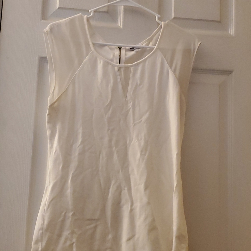 Express T-shirt with Sheer Sleeves and Zipper